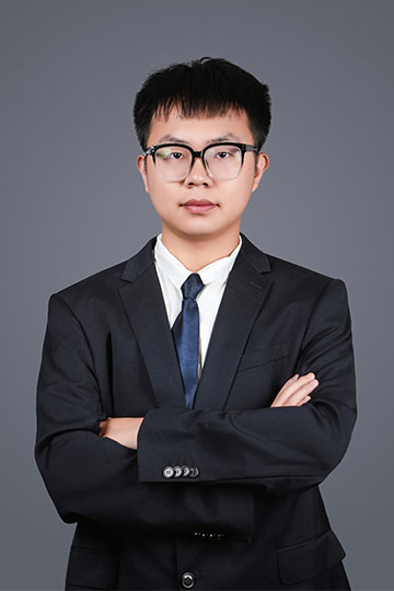 王坤老师照片